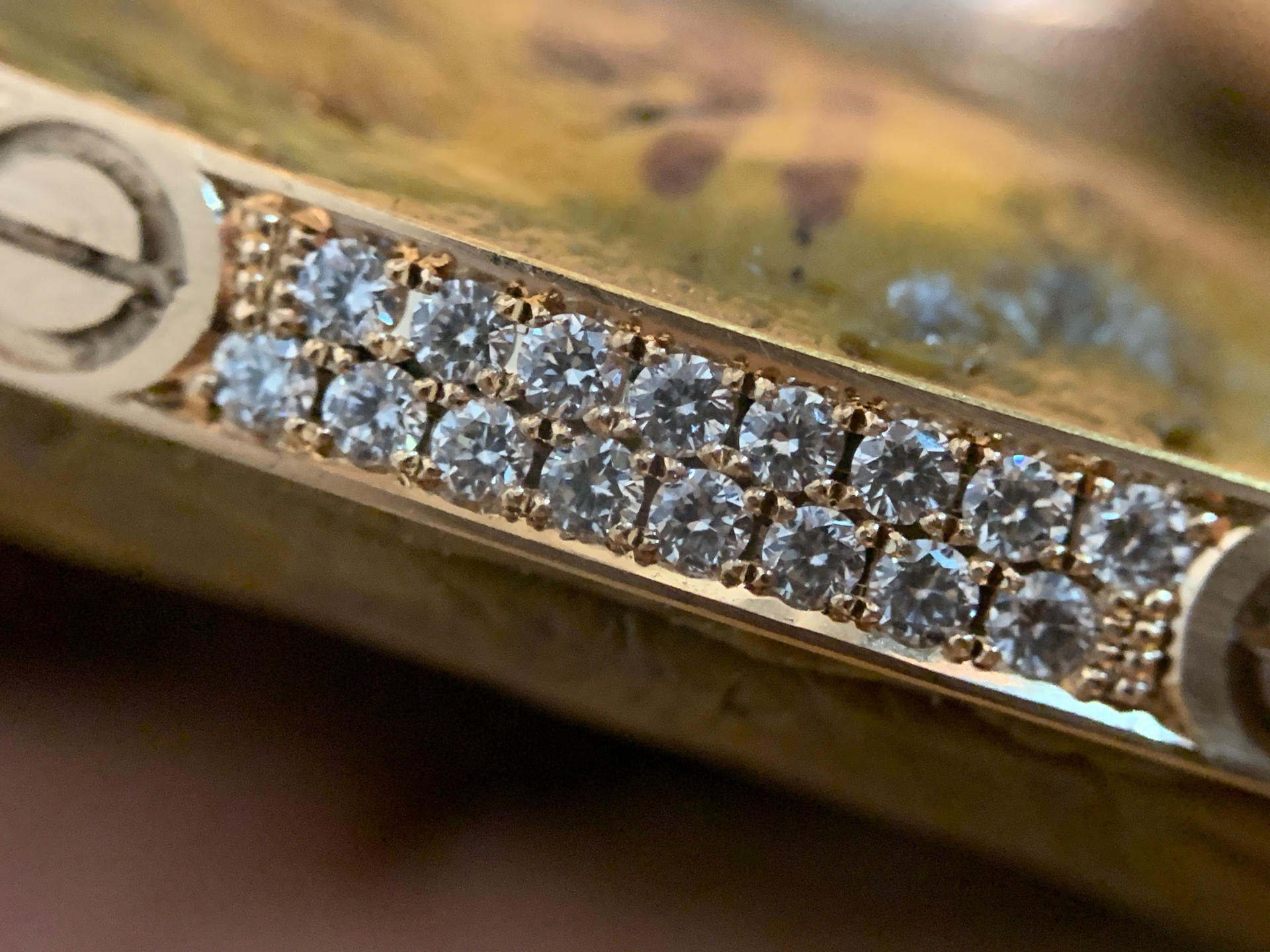 Precision micro diamond setting close-up